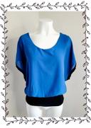 Joli top taille 36