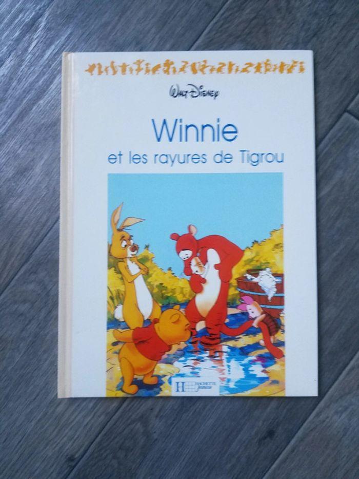 Livre Winnie l'ourson bon état - photo numéro 1