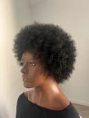 Belle perruque afro frisé