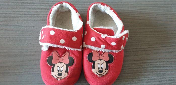 Chaussons chaud minnie disney taille 30 - photo numéro 2