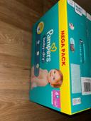 Couche taille 4+ Pampers