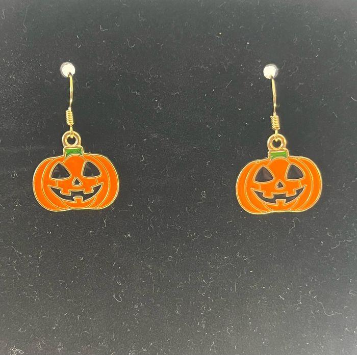 Boucles d’oreilles citrouille 🎃 - photo numéro 3