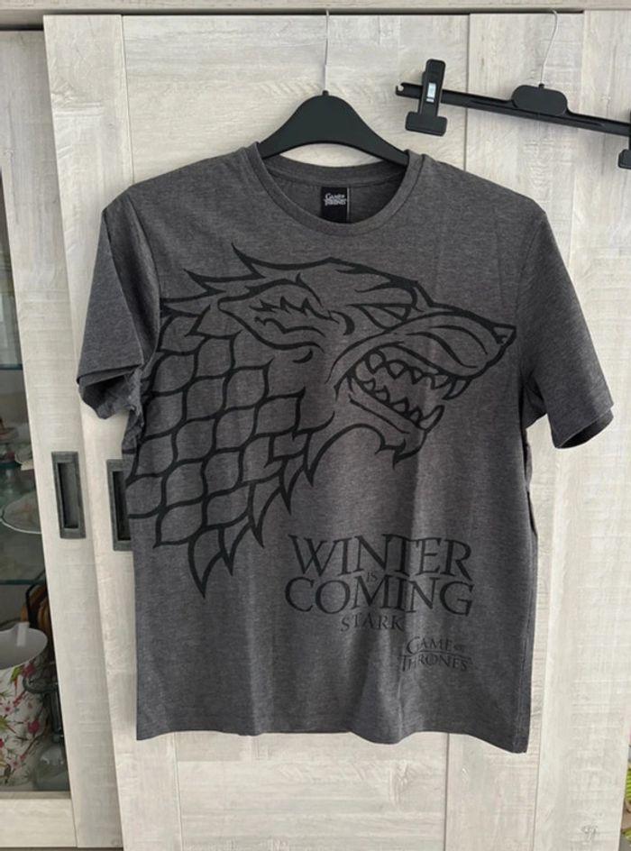 Teeshirt game of thrones taille M - photo numéro 1