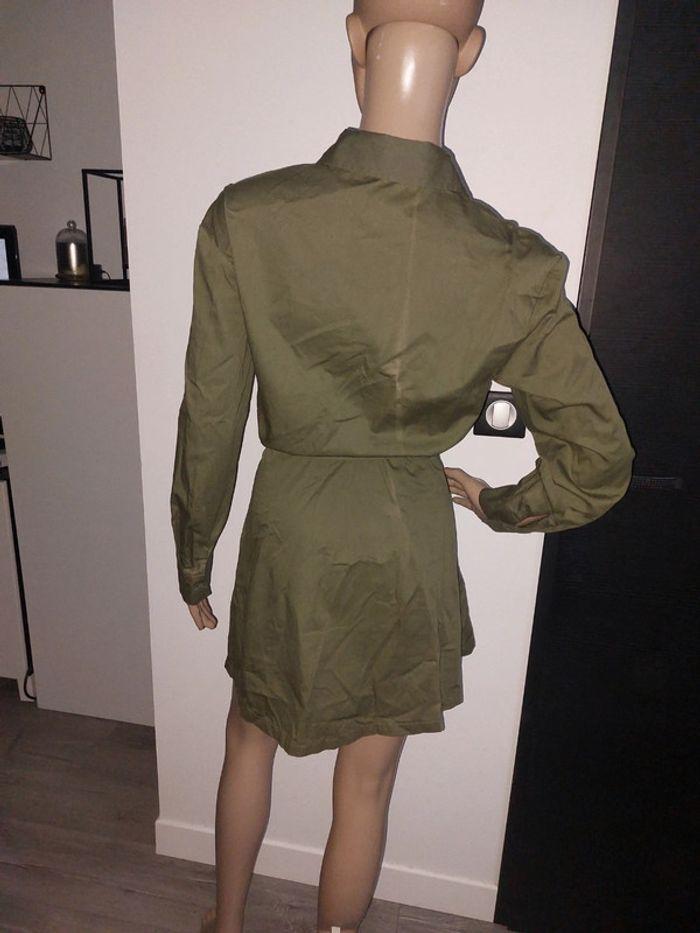 Robe bershka taille S peu portée - photo numéro 4