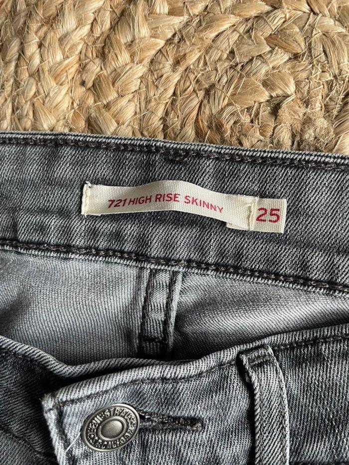 Jeans 721 high rise skinny 25 taille 34 - photo numéro 2