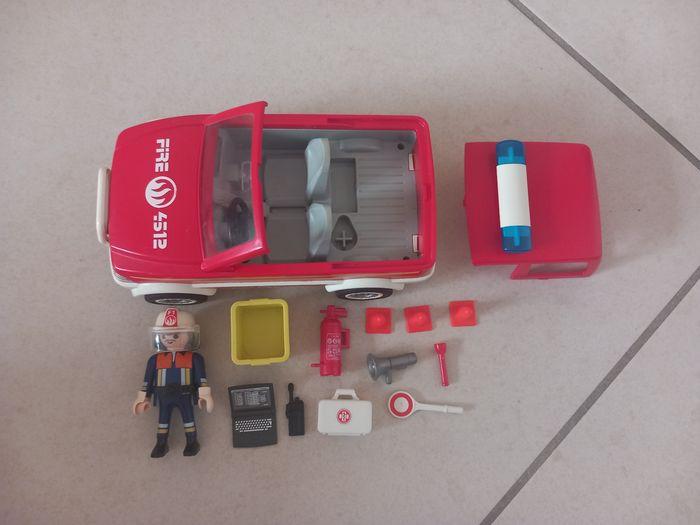 Voiture de pompier playmobil 4822 - photo numéro 3