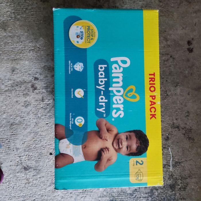 Pampers T2