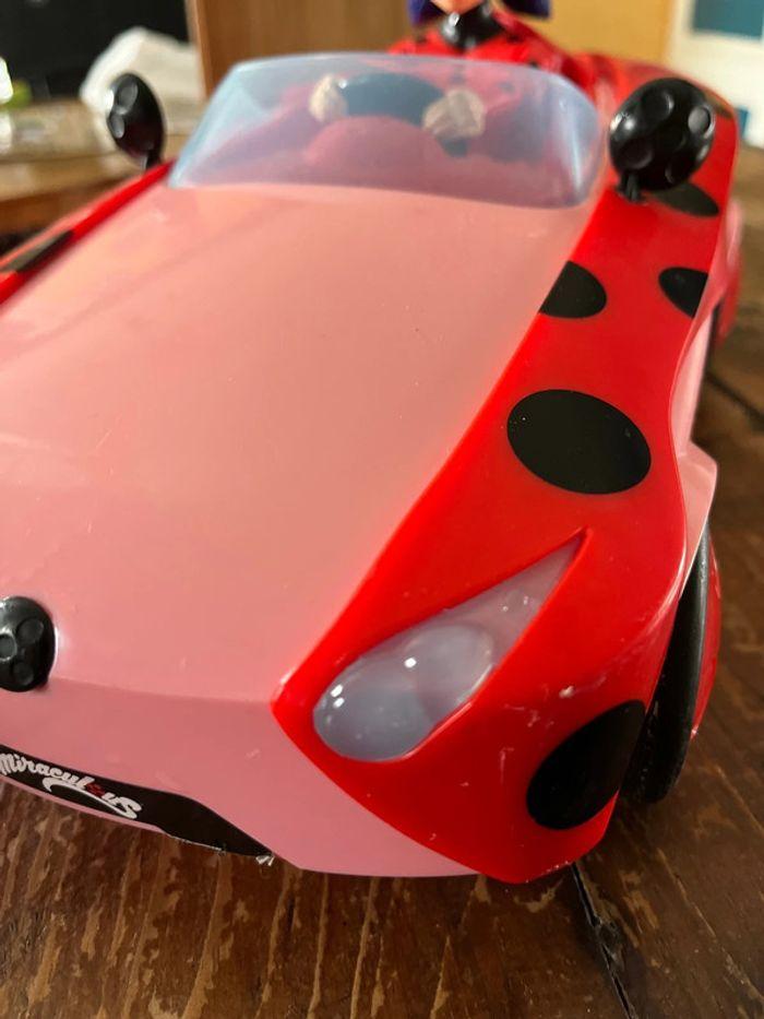 Voiture télécommandée Lady bug - photo numéro 9