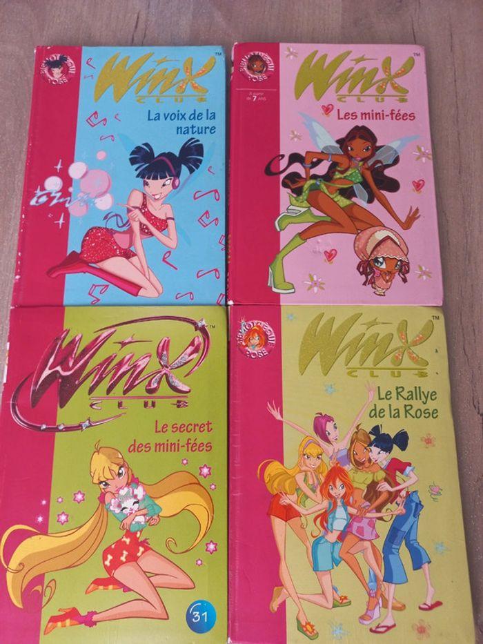 Lot 4 livres Winx club - photo numéro 1