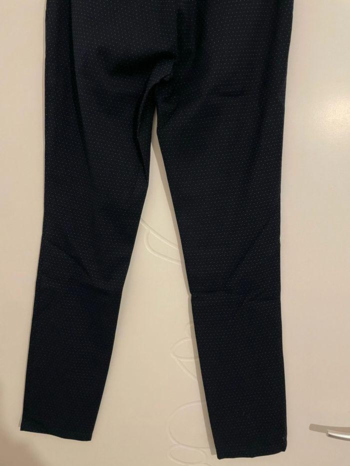 Pantalon style chino bleu marine à pois blanc Teddy Smith taille 28 soit taille 38 - photo numéro 5