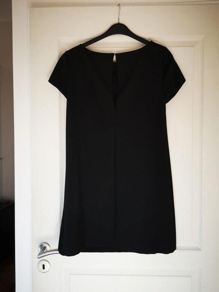 Robe droite noire Zara - photo numéro 4