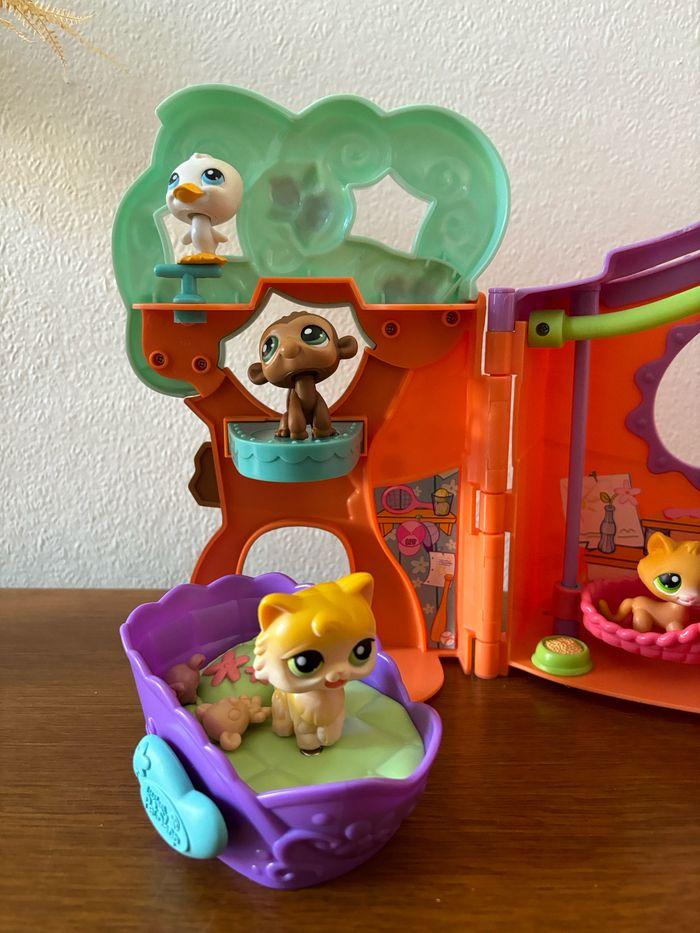 Littlest Pet Shop Authentic Clubhouse - Cabane dans les arbres - photo numéro 2