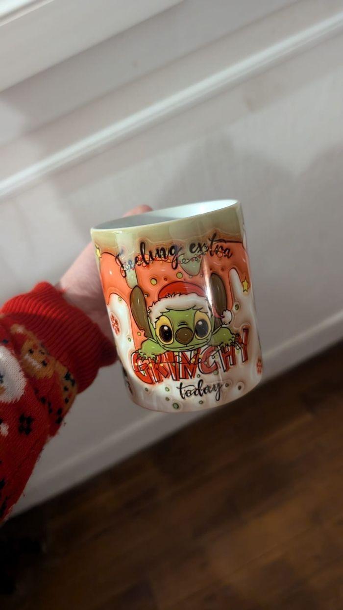 Tasse Grinch Stitch - photo numéro 1