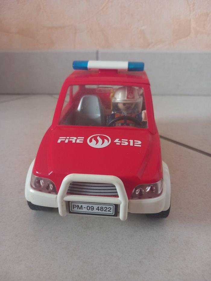 Voiture de pompier playmobil 4822 - photo numéro 2