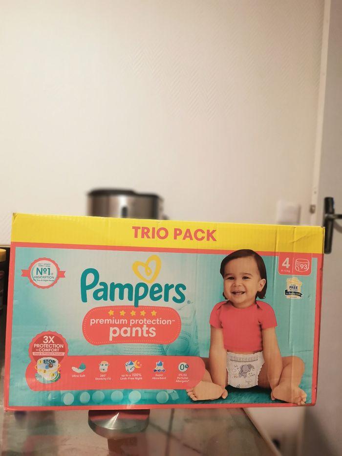 Couches pampers taille 2, 3,4 - photo numéro 3