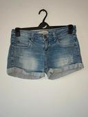 Short Bershka