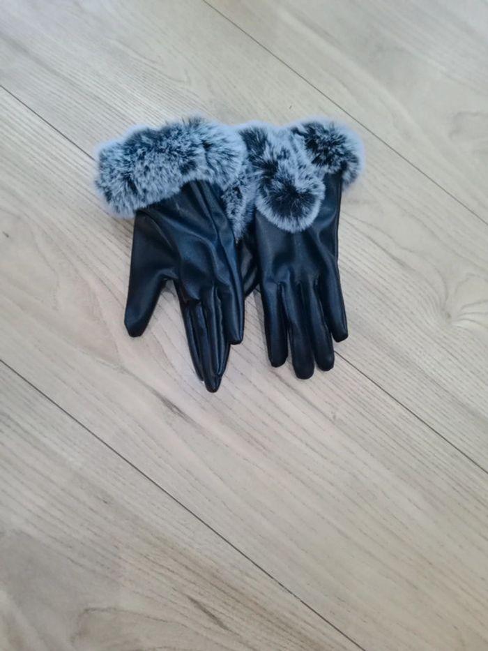 Gants - photo numéro 1