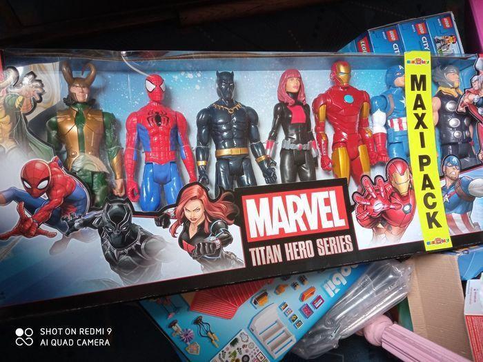 Lot édition limitée marvel