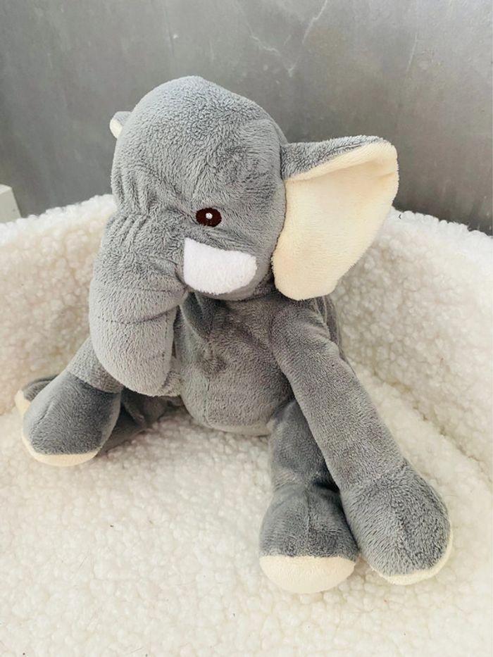 Peluche éléphant neuf - photo numéro 1