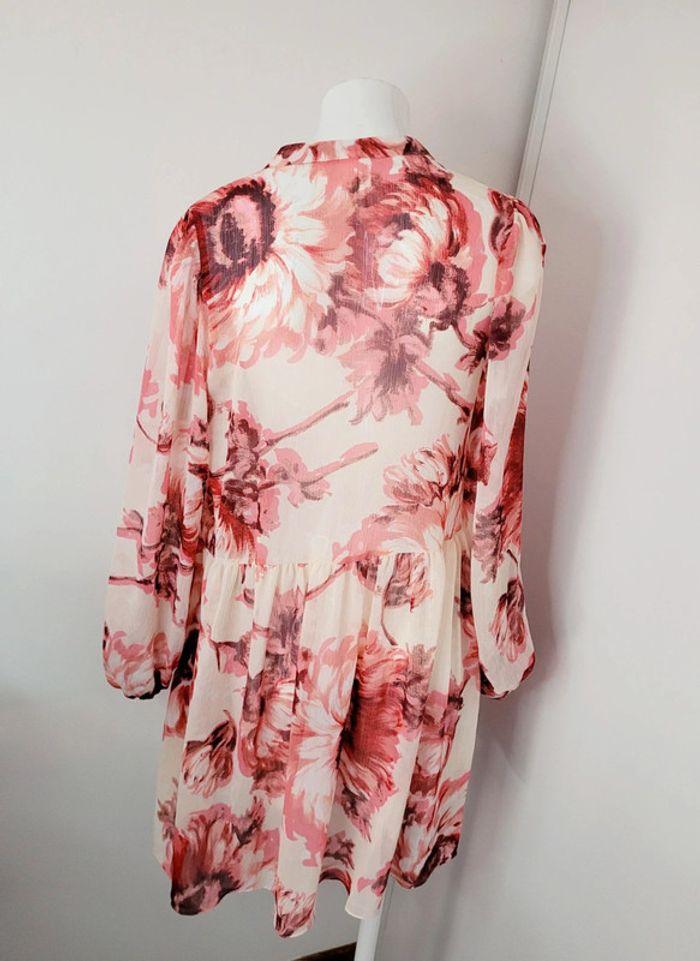 Superbe robe H&M taille S (36) - photo numéro 7