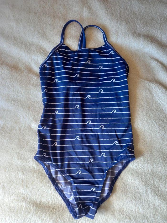 Maillot de bain une pièce bleu decathlon taille 5/6ans - photo numéro 1