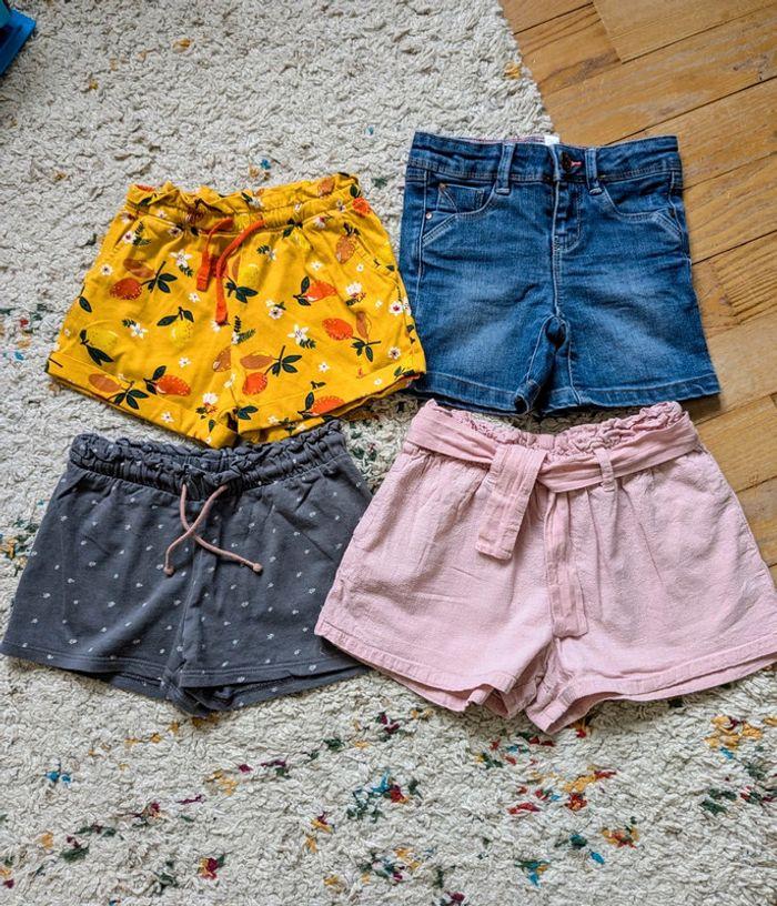 Lot shorts fille 4A