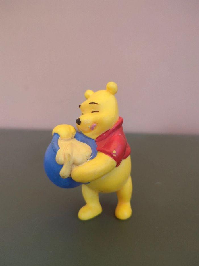 Figurine Disney Winnie L'ourson - photo numéro 1