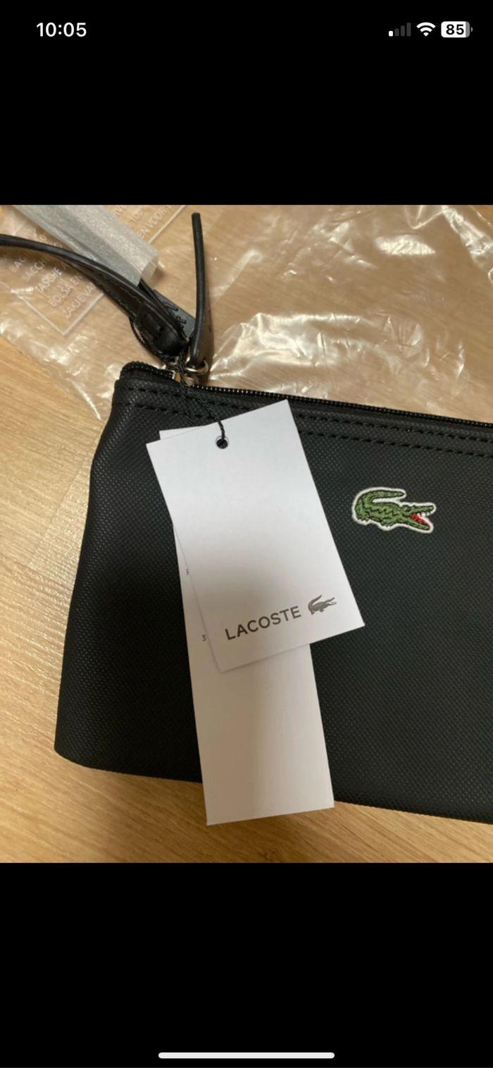 Sacoche Lacoste - photo numéro 5