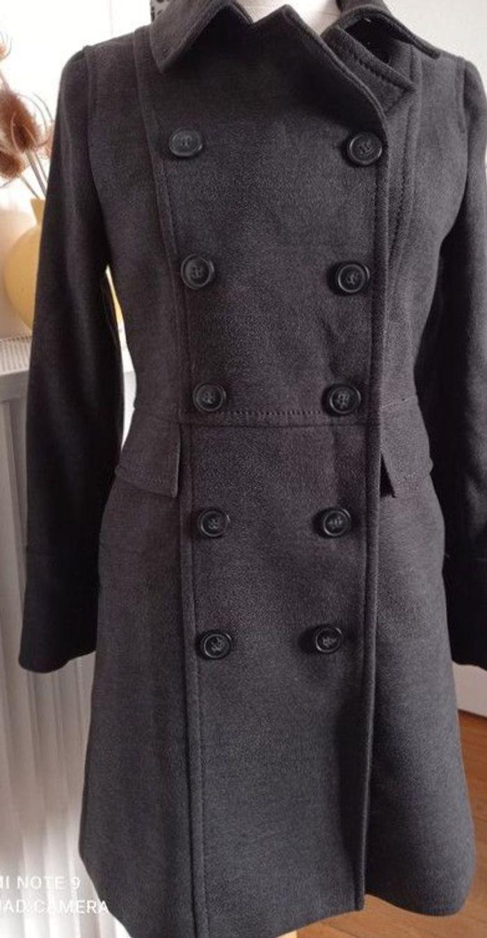 Manteau mi long gris, style rétro officier,  H&M - photo numéro 1