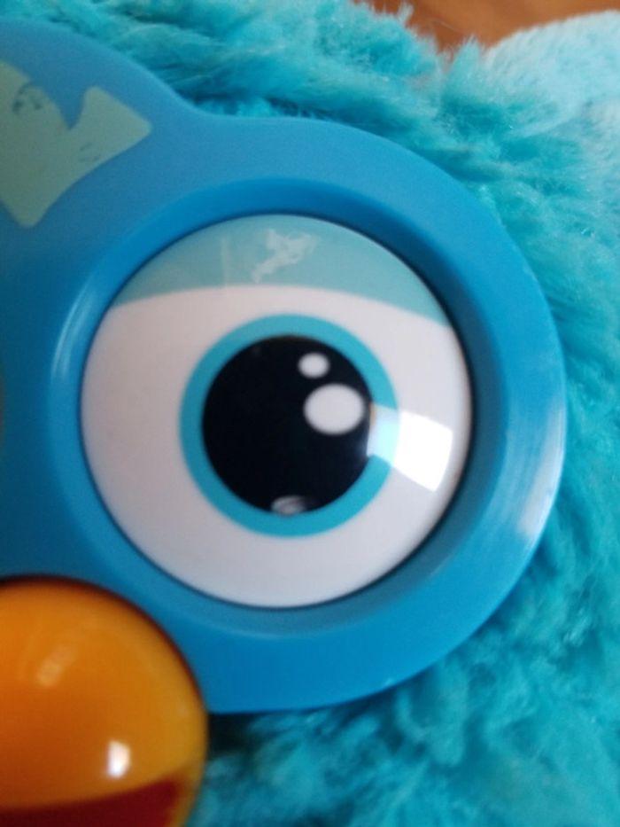 Peluche Furby bleu - photo numéro 4