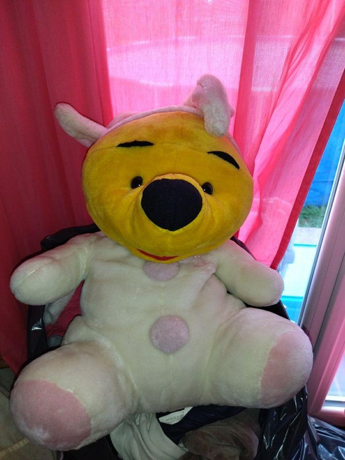 Grosse peluche winnie