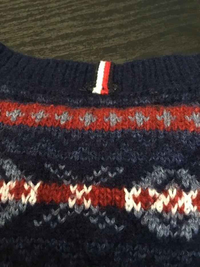 Pull hiver Tommy Hilfiger taille M 062 - photo numéro 5