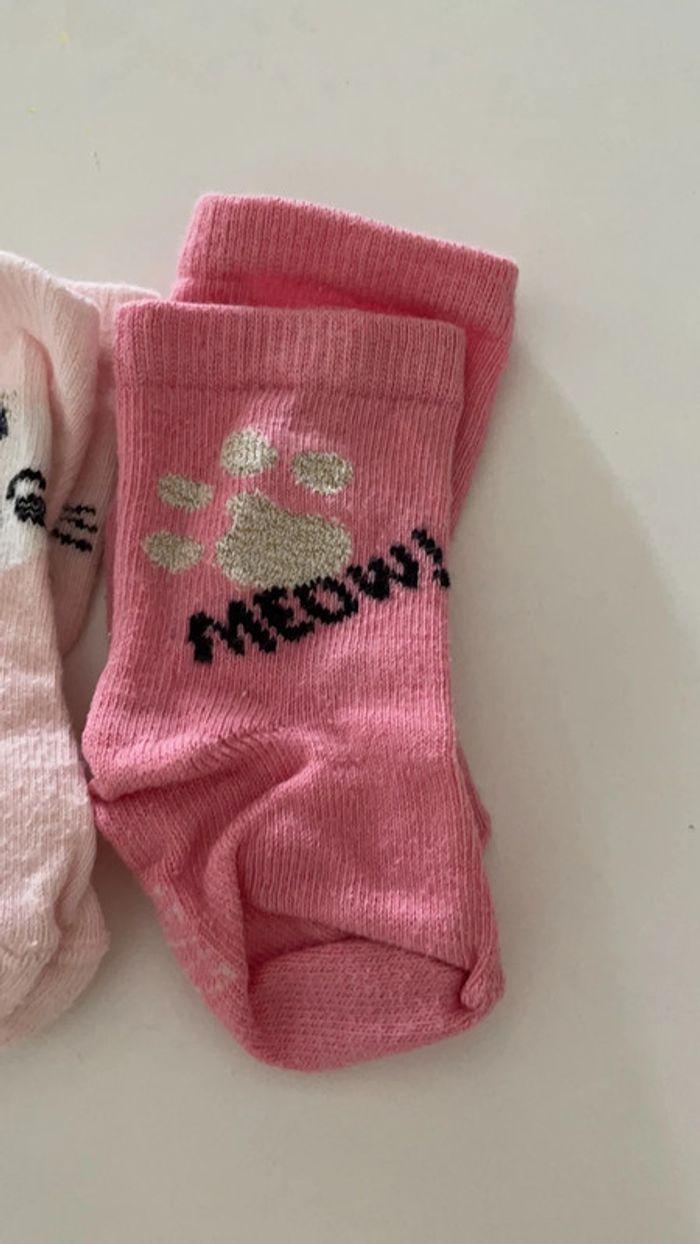 Lot 4 chaussettes 15-17 - photo numéro 2