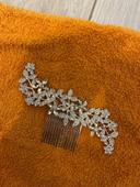 Broche à cheveux