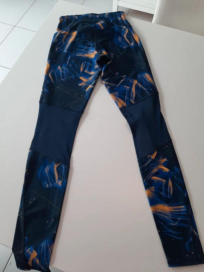 Leggings Reebok bleu taille XS - photo numéro 1