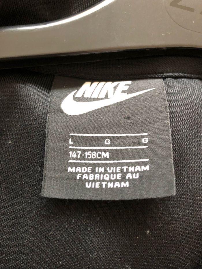 Veste Nike (12/13 ans) - photo numéro 3