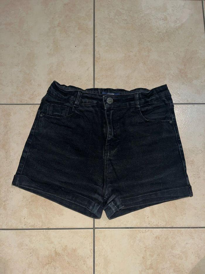 Short en jeans XS - photo numéro 1