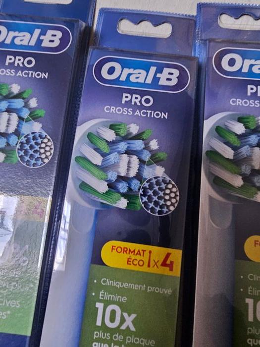 Oral-B Pro Cross Action - photo numéro 3