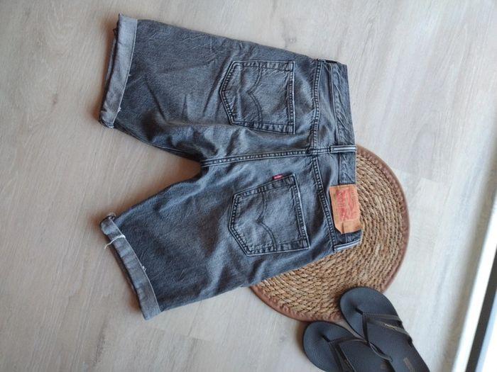 Short Levi's 501 en jeans gris noir original - photo numéro 3