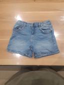 Short en jeans taille 10ans