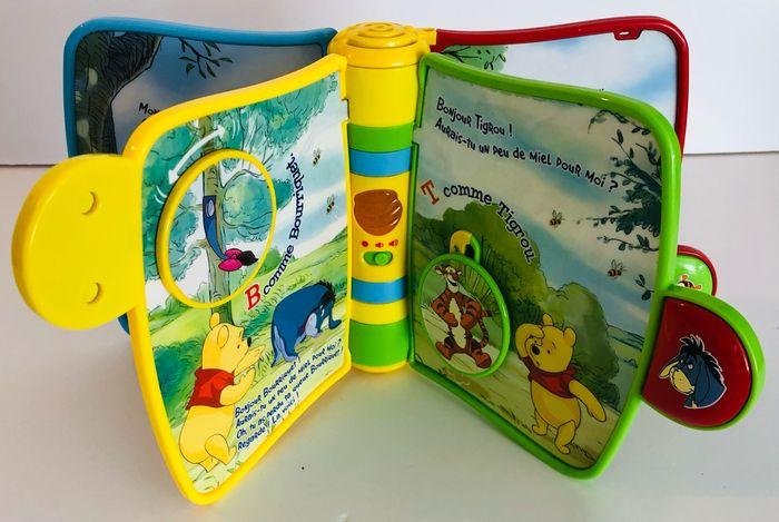 9-36 mois Vtech Disney Winnie l’Ourson mon livre des découvertes la chasse au miel livre parlant interactif lumineux boutons cache-cache motricité fine 2 chansons 8 mélodies lot SOP77 - photo numéro 6