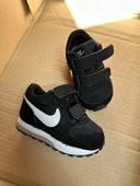 Nike noires