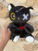 Peluche chat noir Halloween punk