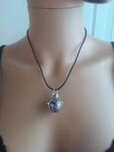 Collier ange proecteur violet amulette de protection boule d harmonie