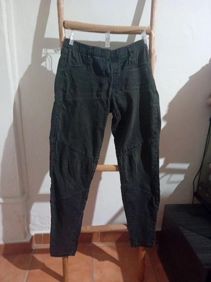 Pantalon élastique taille 42 - photo numéro 1