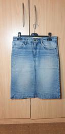 Jupe en Jean Zara taille 38/40