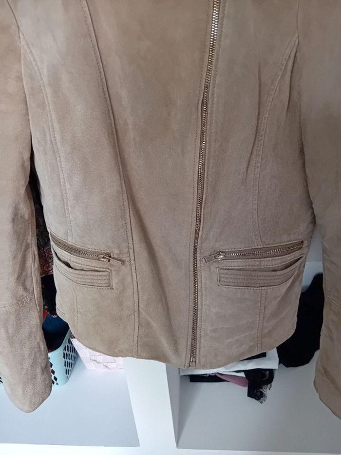 Veste Mango en Daim taille 38 - photo numéro 3