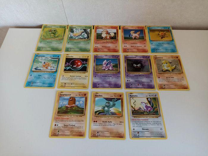 Lot 13 cartes Pokémon xy évolution - photo numéro 1