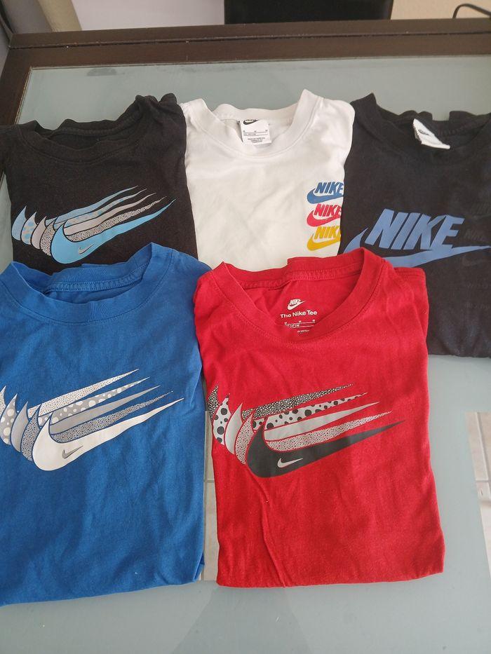 Lot t-shirt nike - photo numéro 1