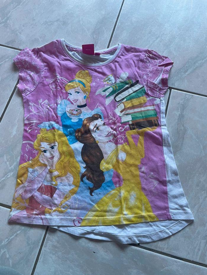 T shirt 6 ans princesse disney - photo numéro 1